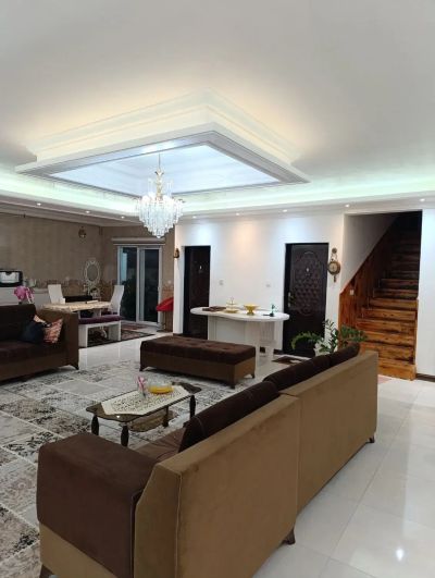 ویلا 230 متری سه خوابه در بلوار کارگر قائم شهر