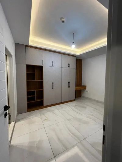 آپارتمان 127 متری سه خوابه در معلم رشت