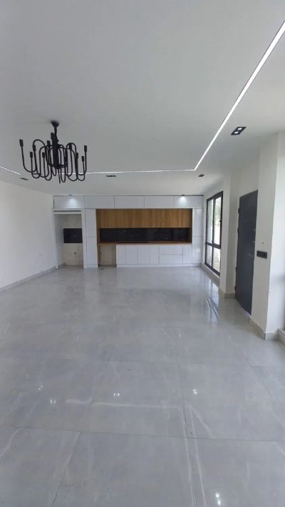 ویلا 280 متری دو خوابه در خشکبیجار رشت