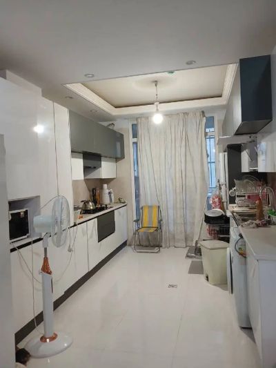 آپارتمان 110 متری دو خوابه در نبردشمالی تهران