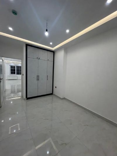 آپارتمان 180 متری سه خوابه در معلم رشت