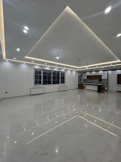 آپارتمان 180 متری سه خوابه در معلم رشت