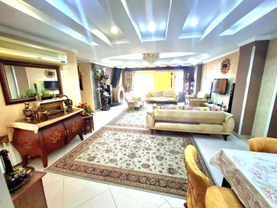 آپارتمان 140 متری سه خوابه در خیابان ساری قائم شهر