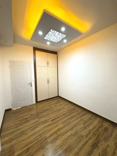 آپارتمان 94 متری دو خوابه در فاز 6 پرند