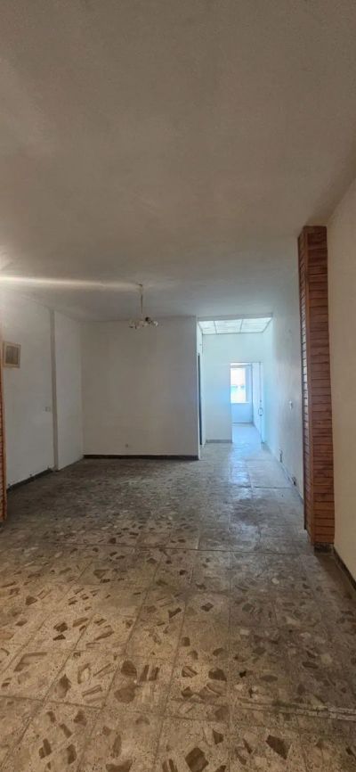 اداری 100 متری یک خوابه در چالوس