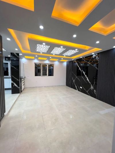 آپارتمان 104 متری دو خوابه در فاز 6 پرند