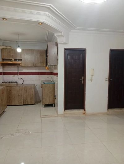 آپارتمان 50 متری دو خوابه در میدان یخسازی رشت