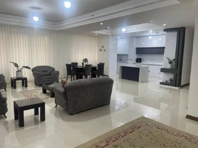 آپارتمان 170 متری سه خوابه در دانش ساری