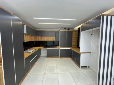 آپارتمان 84 متری دو خوابه در فاز 6 پرند