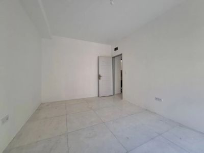 آپارتمان 120 متری سه خوابه در فاز 0 پرند