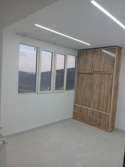 آپارتمان 90 متری دو خوابه در فاز 6 پرند