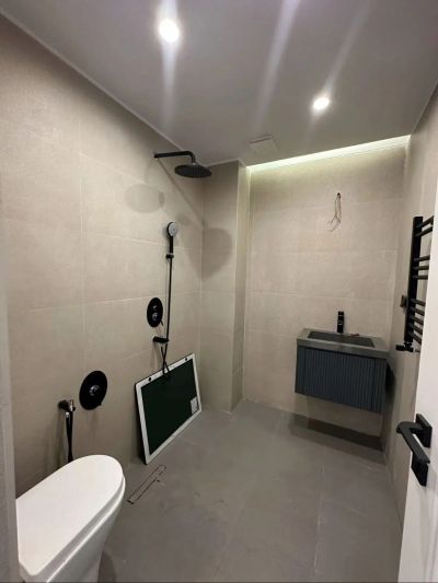 آپارتمان 143 متری سه خوابه در جنت آباد تهران