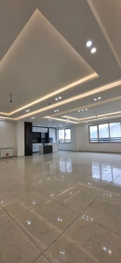 آپارتمان 201 متری سه خوابه در معلم رشت