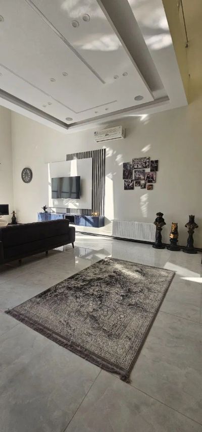 ویلا 430 متری چهارخوابه در سهیلیه کرج