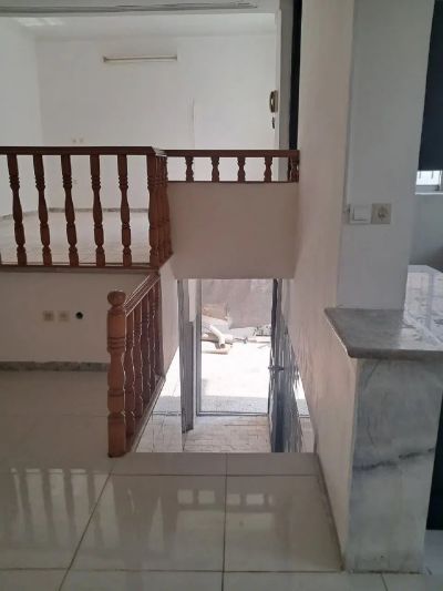 آپارتمان 115 متری دو خوابه در میدان خزر ساری