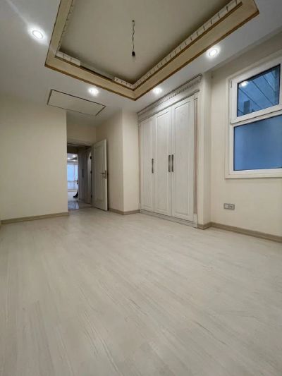 آپارتمان 175 متری سه خوابه در کامرانیه تهران