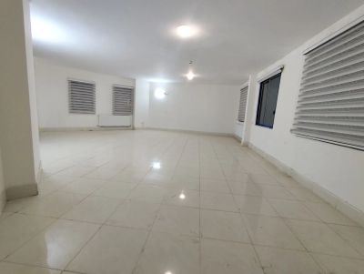 اداری 110 متری یک خوابه در گلبهار