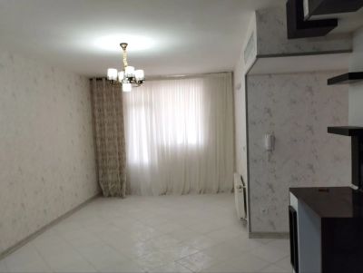آپارتمان 80 متری دو خوابه در گلبهار