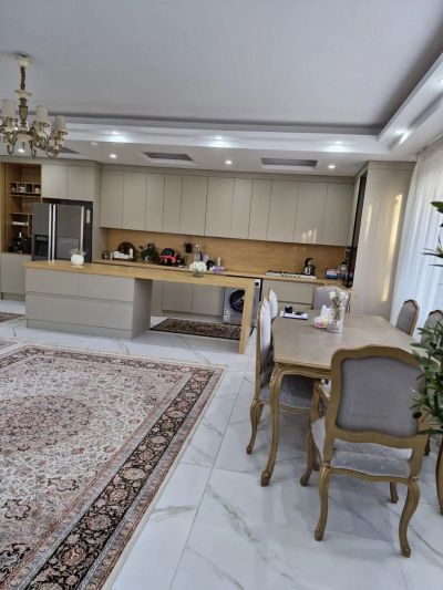 آپارتمان 145 متری سه خوابه در وائین شهریار