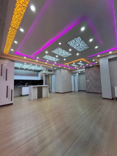 آپارتمان 95 متری دو خوابه در فاز 6 پرند