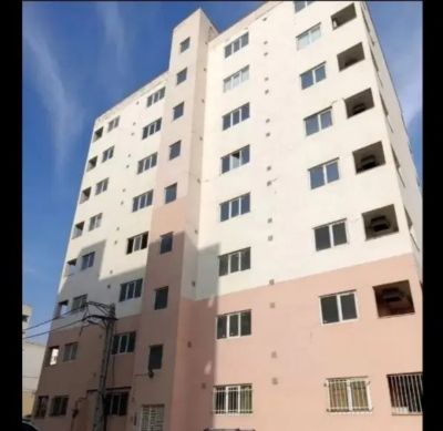 آپارتمان 84 متری دو خوابه در فاز 6 پرند