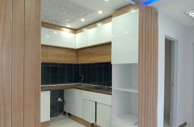 آپارتمان 83 متری دو خوابه در فاز 6 پرند
