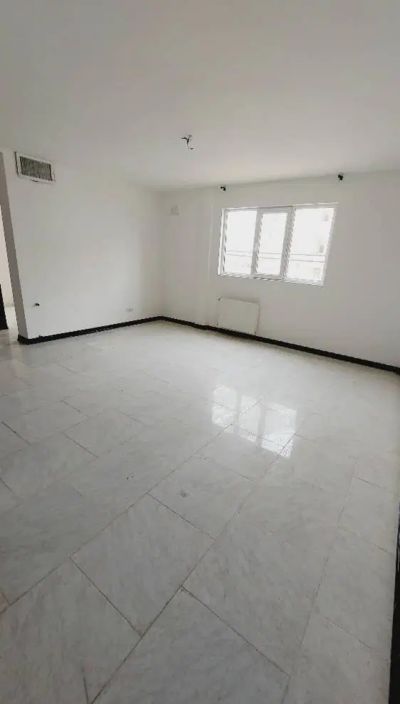 آپارتمان 81 متری دو خوابه در فاز 6 پرند