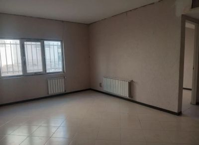 آپارتمان 83 متری دو خوابه در فاز 6 پرند