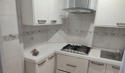 اداری 90 متری دو خوابه در جردن تهران
