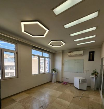 اداری 70 متری دو خوابه در جردن تهران