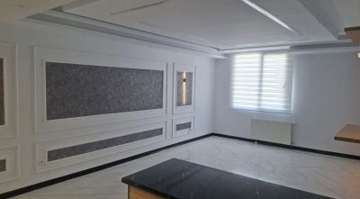 آپارتمان 84 متری دو خوابه در فاز 6 پرند