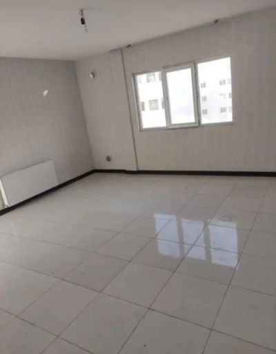 آپارتمان 75 متری دو خوابه در فاز 6 پرند