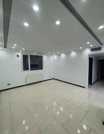 آپارتمان 84 متری دو خوابه در فاز 6 پرند