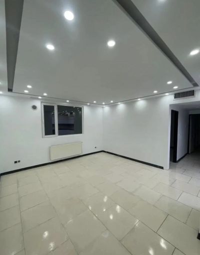 آپارتمان 84 متری دو خوابه در فاز 6 پرند