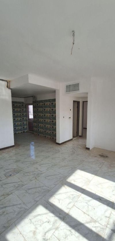 آپارتمان 83 متری دو خوابه در فاز 6 پرند