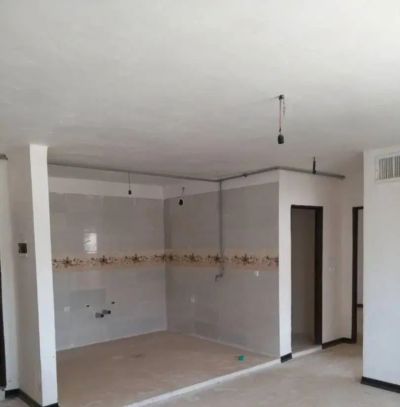 آپارتمان 85 متری دو خوابه در فاز 6 پرند