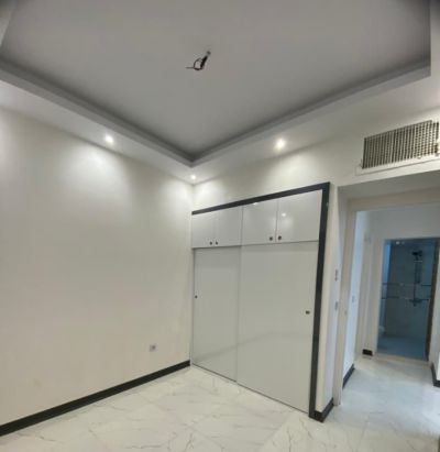 آپارتمان 83 متری دو خوابه در فاز 6 پرند