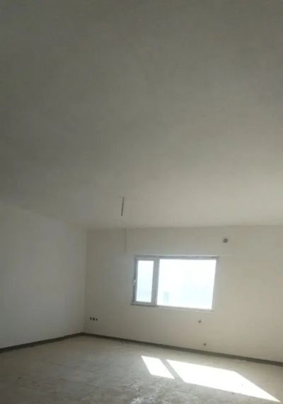 آپارتمان 83 متری دو خوابه در فاز 6 پرند