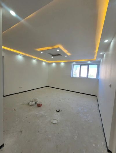 آپارتمان 85 متری دو خوابه در فاز 6 پرند