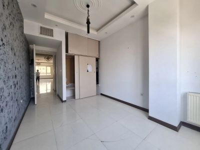 آپارتمان 125 متری دو خوابه در فاز 1 پرند