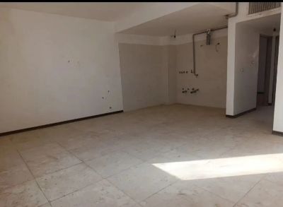 آپارتمان 81 متری دو خوابه در فاز 6 پرند