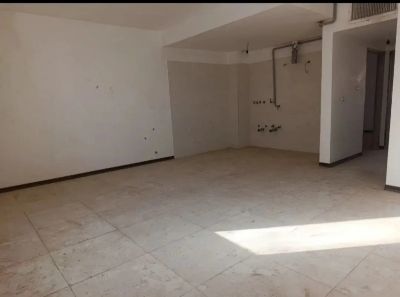 آپارتمان 81 متری سه خوابه در فاز 6 پرند