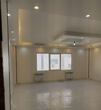 آپارتمان 84 متری دو خوابه در فاز 6 پرند