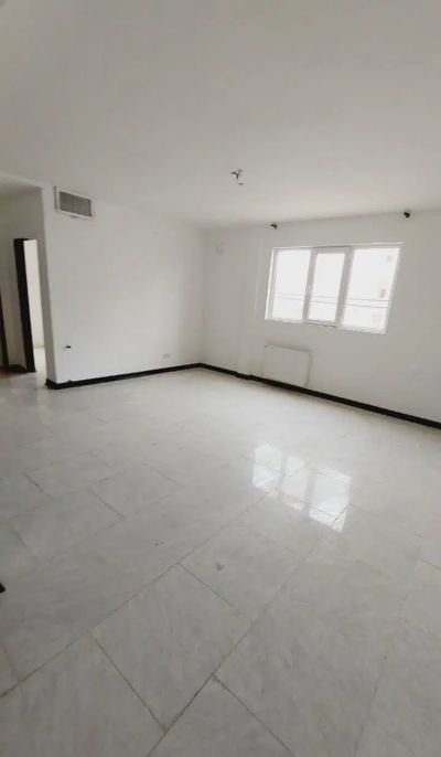 آپارتمان 83 متری دو خوابه در فاز 6 پرند