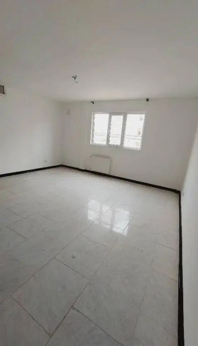 آپارتمان 83 متری دو خوابه در فاز 6 پرند