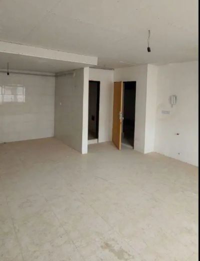 آپارتمان 84 متری دو خوابه در فاز 6 پرند