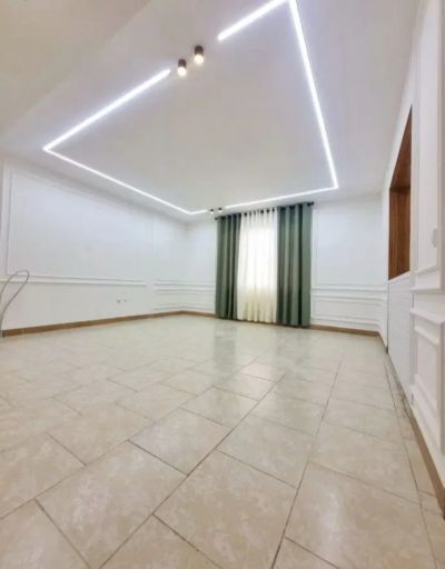 آپارتمان 84 متری دو خوابه در فاز 6 پرند