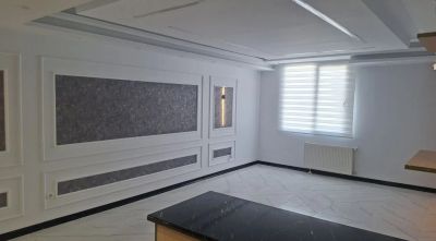 آپارتمان 84 متری دو خوابه در فاز 6 پرند