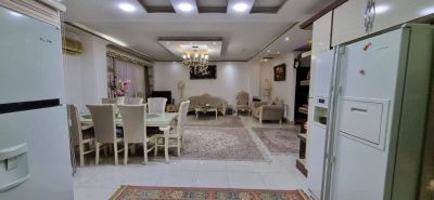 آپارتمان 103 متری دو خوابه در میدان توشیبا رشت