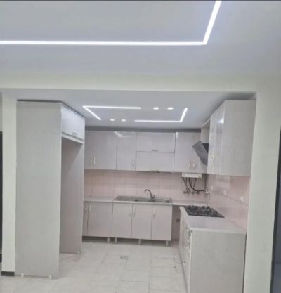 آپارتمان 82 متری دو خوابه در فاز 6 پرند